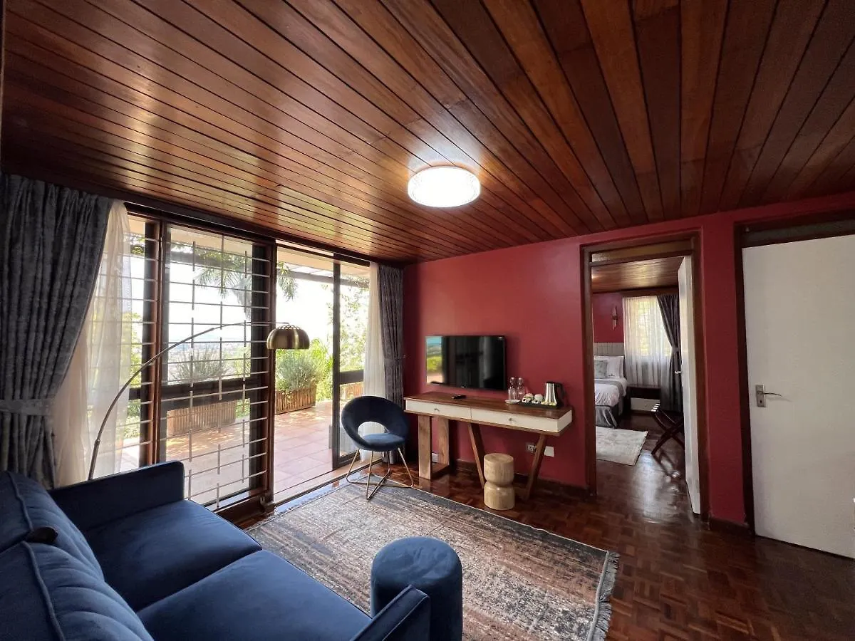 ホームステイ Pangolin Nest Boutique Hotel カンパラ