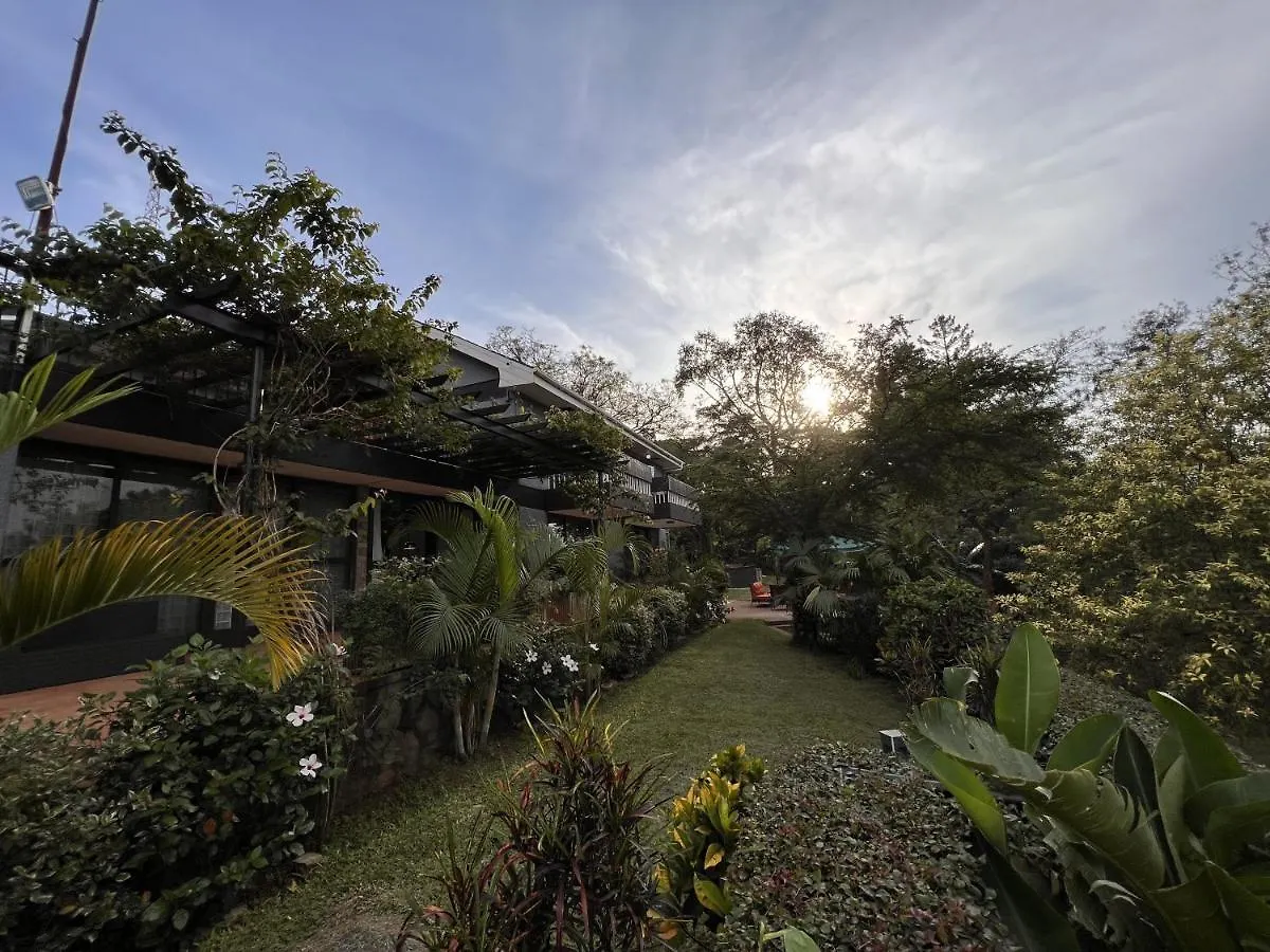 Pangolin Nest Boutique Hotel カンパラ 0*,  ウガンダ